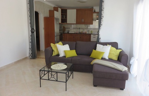 Pera House | Charming little typical house