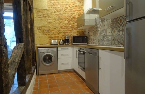 Bergerac Apartment | Charming Loft "Roxane" - Habitation Saint-Clar - Historic Center - WIFI/Netflix