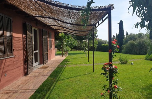Magliano in Toscana Cottage | CHARMING MAREMMA-STYLE COUNTRY HOUSE NESTLED IN A PRISTINE NATURE