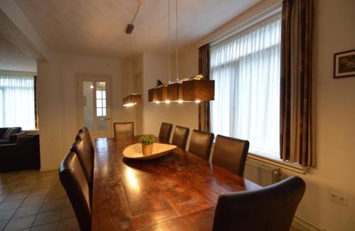 Municipality of Valkenswaard House | Charming Mansion with Bikes