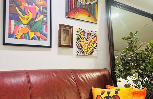 Canarsie House | Charming Master En-Suite in Brooklyn Location. Book your stay today!
