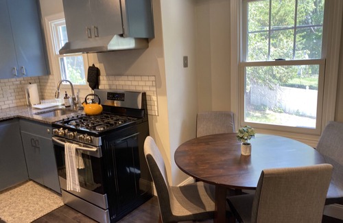 Aksarben - Elmwood Park House | Charming midtown dog friendly house, minutes from CWS, Downtown, Zoo and more!