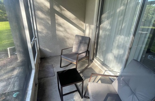 Riverview House | Charming Modern 2-bedroom Riverview Retreat Near Nature, Beaches & Tampa Fun
