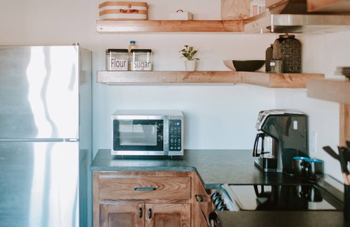 Kildare Cabin | Charming modern cabin in the country!