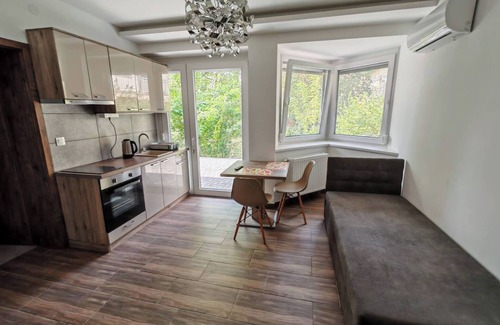 Kecskemet Apartment | Charming modern furnished Studio in a Peaceful Neighborhood of Kecskemét