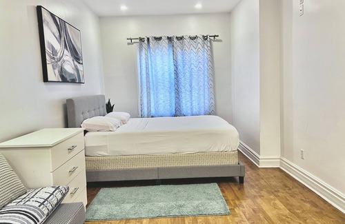 Tetreaultville House | Charming Montreal Family Haven, Near olympic stadium/15 Minutes to Downtown
