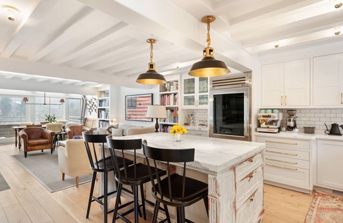 West End House | Charming Mountain, Contemporary 3 Bedroom Townhome in Aspen with Beautiful Views