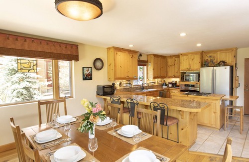 Carbondale House | Charming Mountain Home in River Valley Ranch