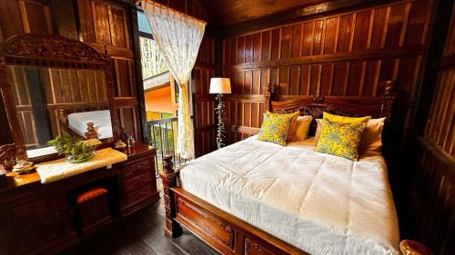 Kampung Besar House | Charming Nature Kampung Home for Family Getaways