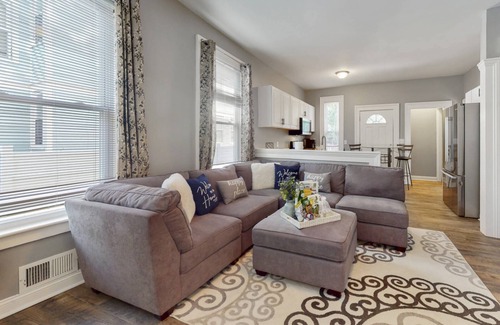 New Haven Apartment | Charming New Haven Retreat - Near Yale, Local Hotspots