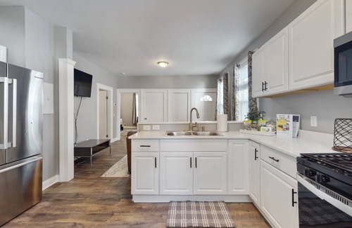 New Haven Apartment | Charming New Haven Retreat - Near Yale, Local Hotspots