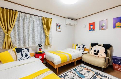 Higashikoiwa House | Charming New Home Launch: Direct access to Narita & Haneda Airports, Shinjuku, and Disneyland; Close to Asakusa & Akihabara!