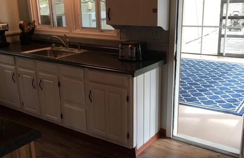 Penn Yan House | Charming new lakefront rental with beautiful sunsets on the east side of Keuka