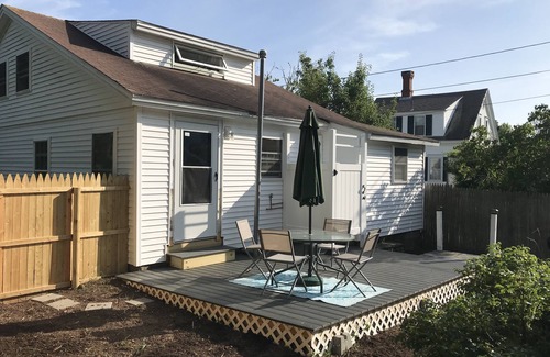 West Dennis House | Charming newly renovated cottage, Water access on grand cove.