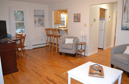 Stanhope Cottage | Charming Oceanview Cottage in Stanhope to relax, beach, golf, hike, bike