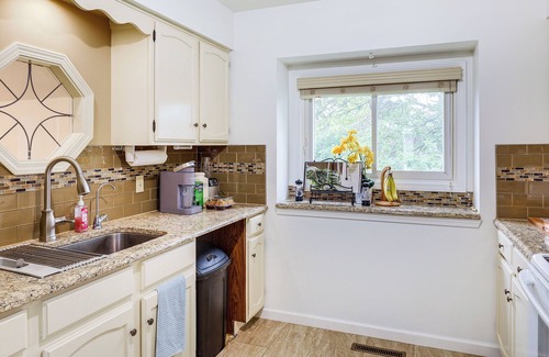 Chalco House | Charming Omaha Vacation Rental: 16 Mi to Downtown!