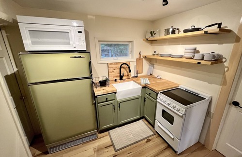 Old Forge Apartment | Charming one bedroom on Main St