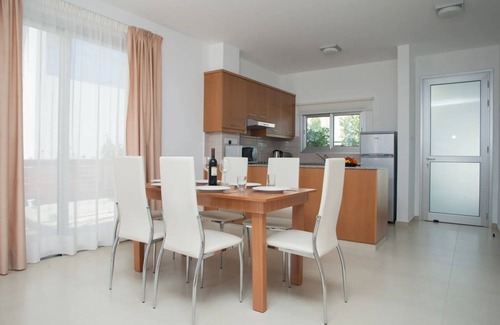 Paphos Villa | Charming Paphos Villa | 3 Bedrooms | Villa Coral Bay 2 | Great Central Location.