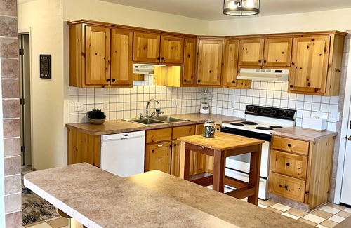 Cody House | Charming, pet friendly home close to area attractions in beautiful Cody!