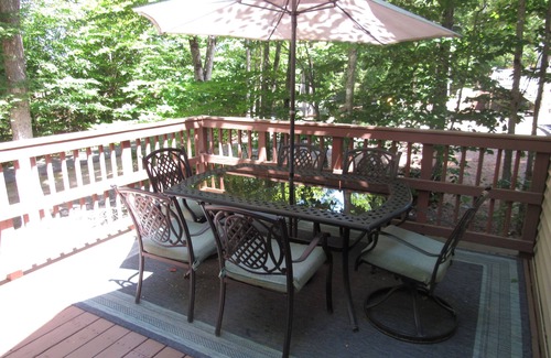 South Casco House | Charming Point Sebago home