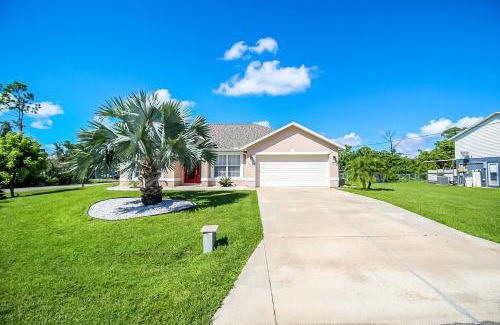 Port Charlotte - Charlotte Harbor House | Charming Port Charlotte 3BR pool home