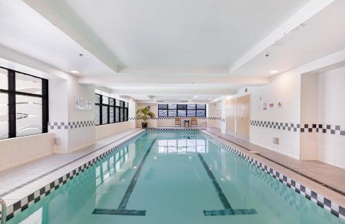 Auckland Central Business District Apartment | Charming Queen Street apartment