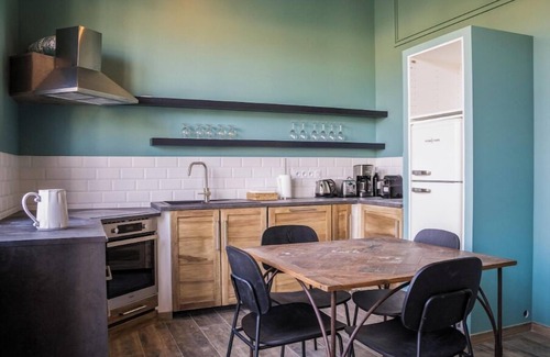 Saint-Andiol Apartment | Charming, quiet T1