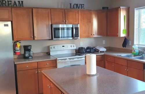 Skyline Ranch House | Charming quite 4-bedroom house near restaurants in San Tan Valley AZ