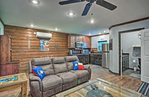 Quitman Cabin | Charming Quitman Cabin < 2 Miles to Lake Fork