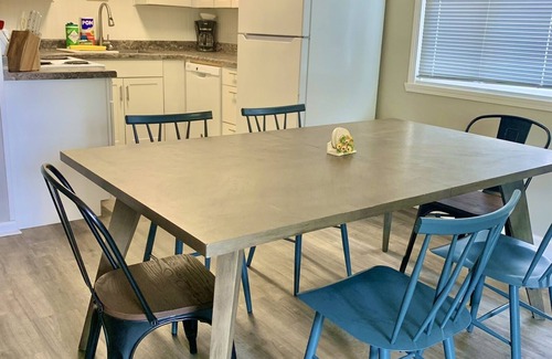 Kokomo House | Charming ranch, close to Speedway, Grissom AFB, Downtown Kokomo