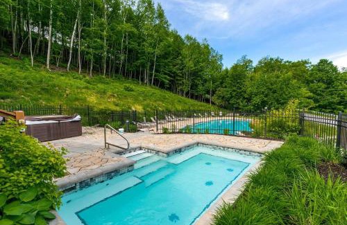 Mont-Tremblant Village Apartment | Charming redesigned condo-10 Minutes from Mountain