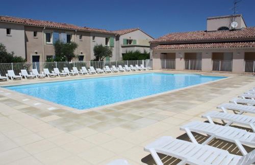 Mouries House | Charming rental with shared-pool in the Alpilles.