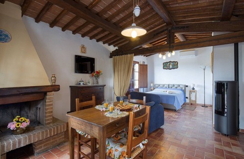 Armaiolo House | Charming Retreat in Armaiolo