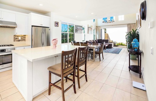 Cypress Village House | Charming Retreat in Augustine: Your Perfect Getaway Awaits #41363