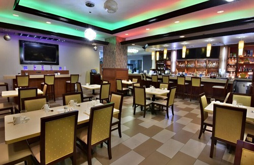 Orlando House | Charming Rm for Business & Leisure, Near Shops!