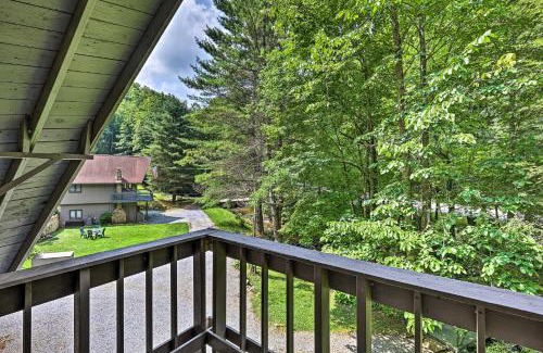 Roan Mountain House | Charming Roan Mtn Cabin Across from Creek!
