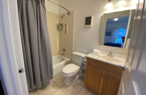 St. Maries Hotel | Charming Room 5 in the St. Maries Inn
