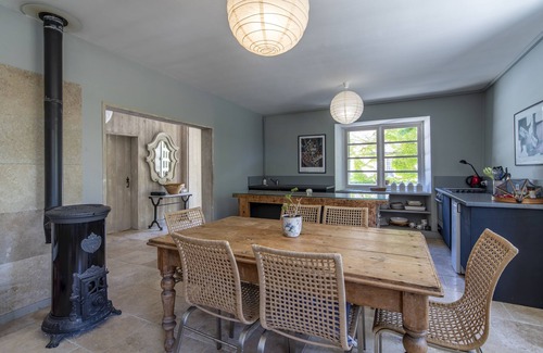 Montreal House | Charming rural double cottages - private pool and park