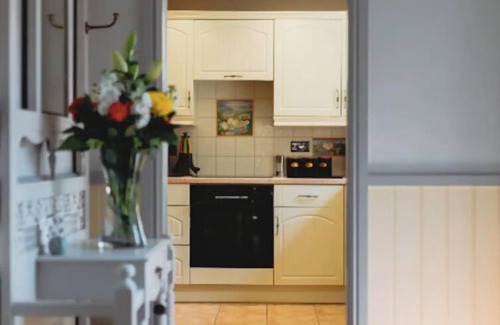 Ashby cum Fenby House | Charming rural one-bedroom barn conversion