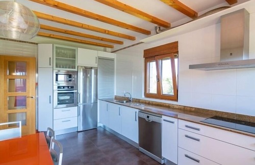 Ribamontan al Monte Villa | Charming rustic house, cozy and large