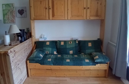 Correncon-en-Vercors Apartment | Charming Studio in Corrençon-en-Vercors: 4 guests, 28m², Nature Retreat with Balcony
