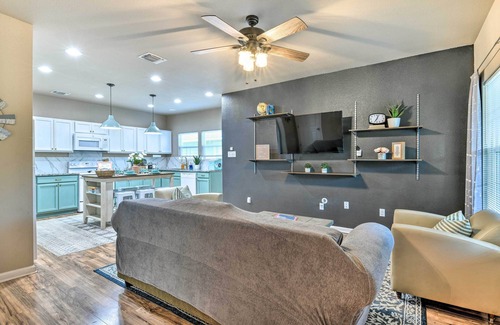 Highland Park House | Charming San Antonio Home ~ 4 Mi to Downtown
