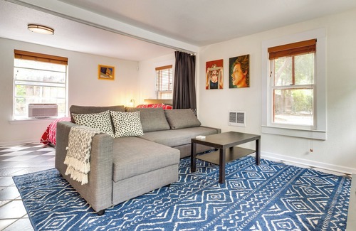Jefferson Apartment | Charming San Antonio Studio - 4 Mi to River Walk!