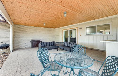 Medical Center District House | Charming San Antonio Abode about 10 Mi to River Walk!