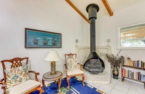 Medical Center District House | Charming San Antonio Abode about 10 Mi to River Walk!