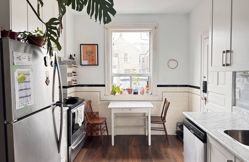 Trinity - Bellwoods House | Charming semi in the heart of Queen West