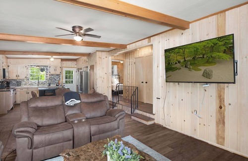 Ruidoso House | Charming Single-Level 2 Bedroom Home with Open Living Space