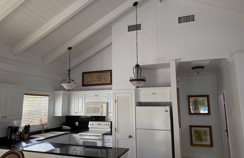 Sandy Point Cottage | Charming Spectacular Secluded Cottage, Large pool, Tennis, Private Community