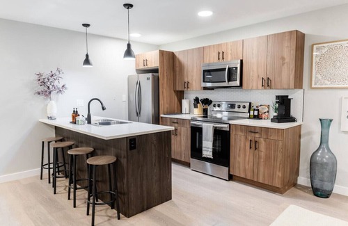 Winnipeg House | Charming St. Boniface home by Hospital & The Forks