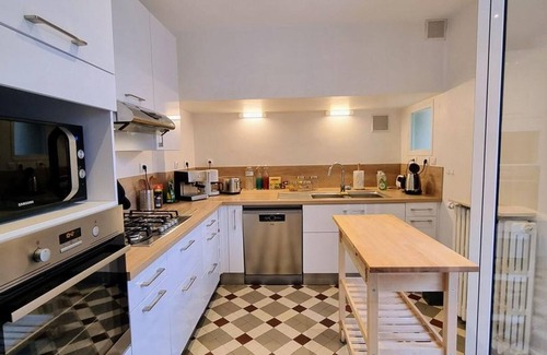 Carrieres-sur-Seine Cottage | Charming Stone House with Garden, Fireplace, Near Paris & Versailles, All-Inclusive Amenities